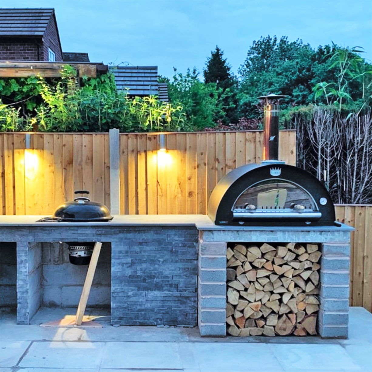 Clementi Family Wood Fired Pizza Oven + Free Toolset | UK