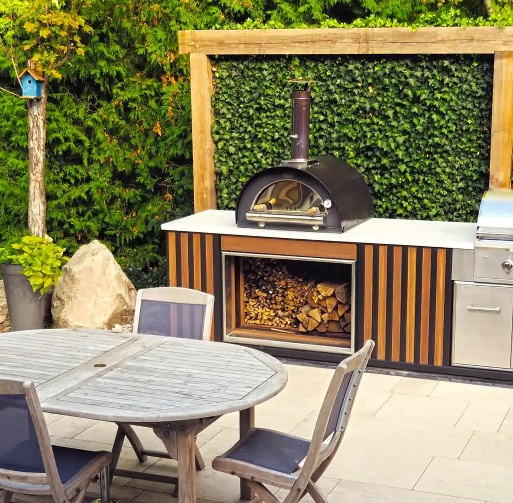 outdoor garden pizza oven