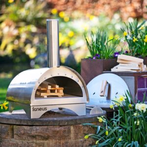 Igneus Minimo Portable Wood Fired Pizza Oven