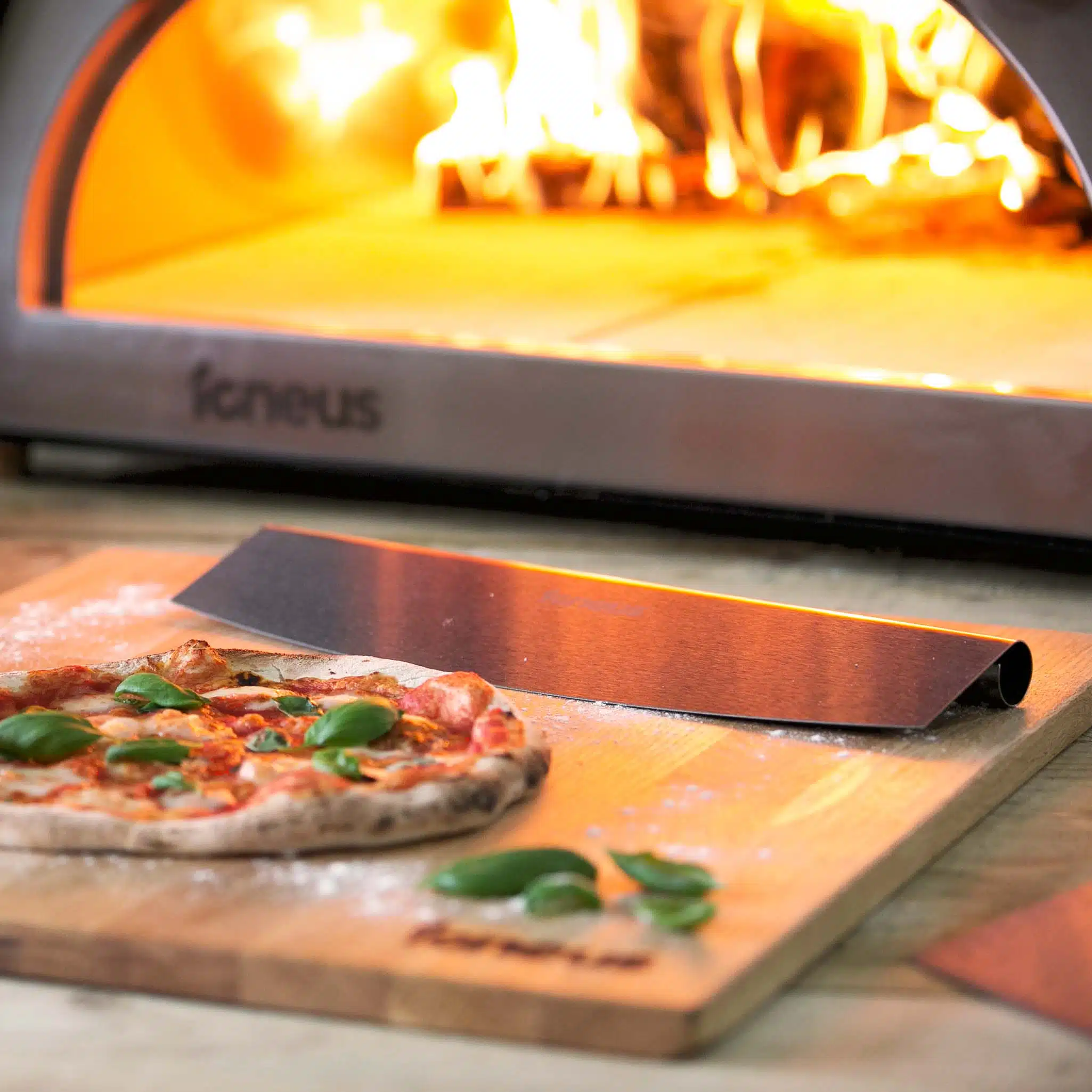 Igneus Pro Rocker Pizza Cutter