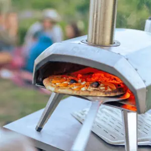 Ooni Karu 12 multi fuel pizza oven