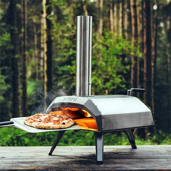 Ooni Karu 12 portable wood fired pizza oven