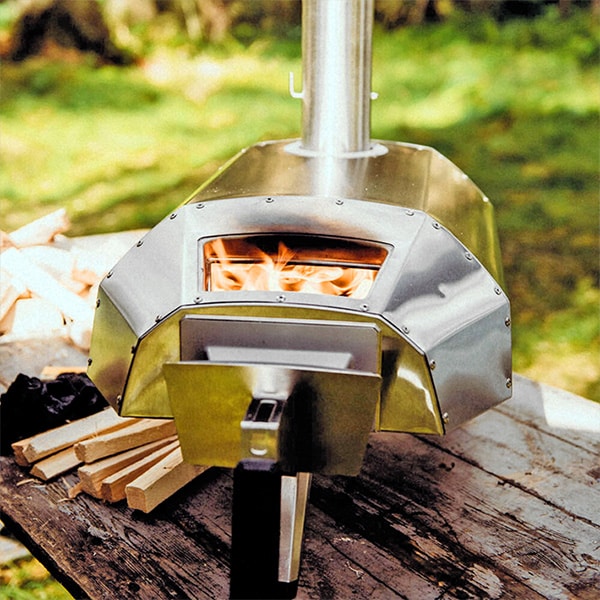 Ooni Karu 12 portable wood fired pizza oven