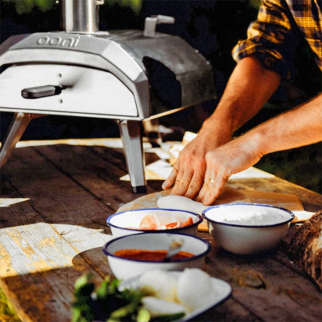 Ooni Karu 12 portable wood fired pizza oven
