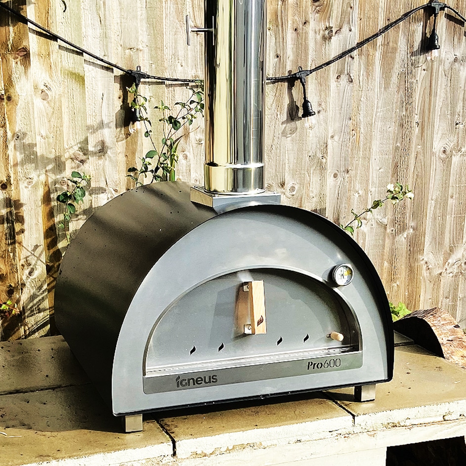 outdoor garden commercial pizza oven