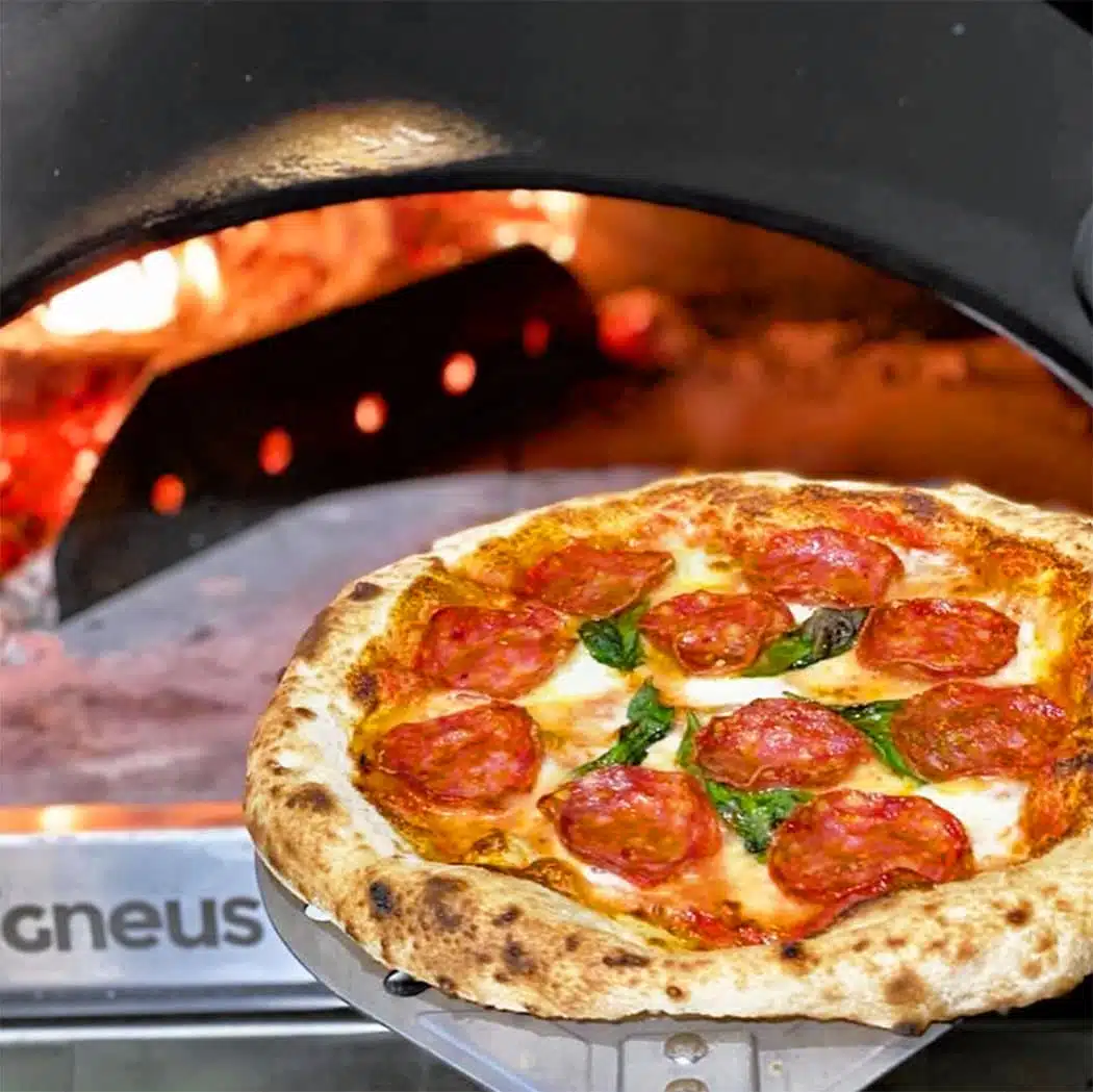 Pepperoni pizza