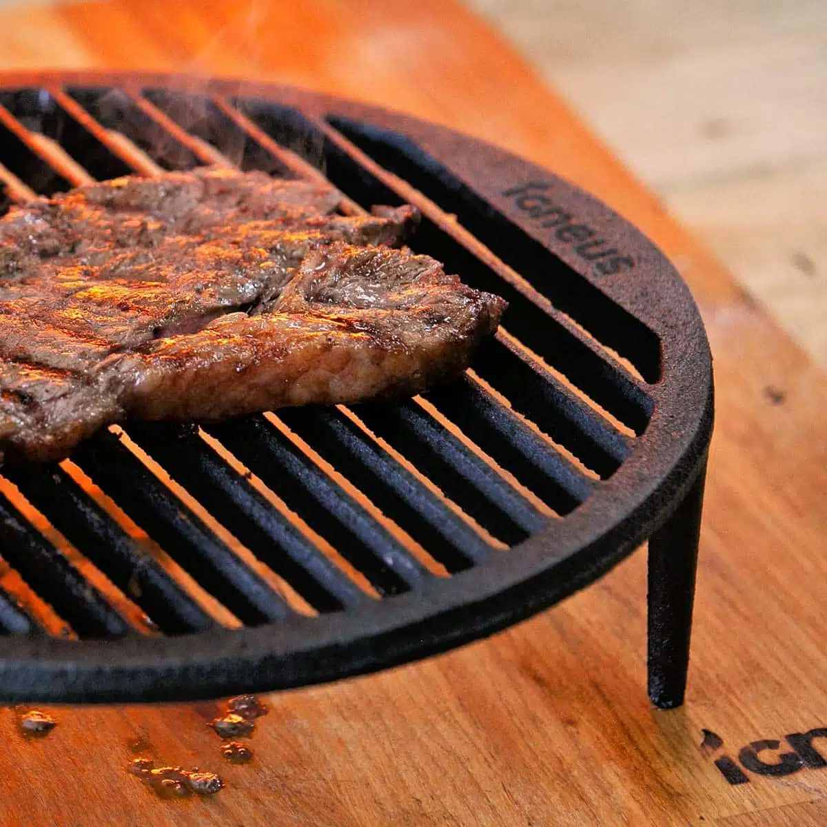 Igneus Tuscan Grill - Cast Iron Cookware - igneus pizza ovens