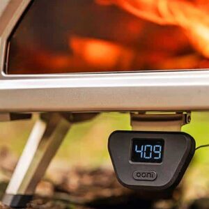 Ooni Karu 16 portable multi fuel pizza oven