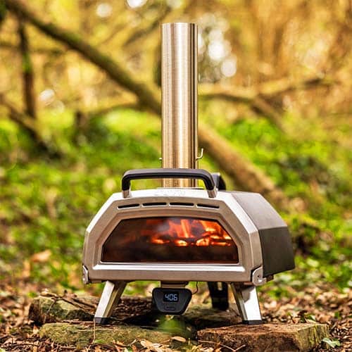 Ooni Karu 16 portable multi fuel pizza oven