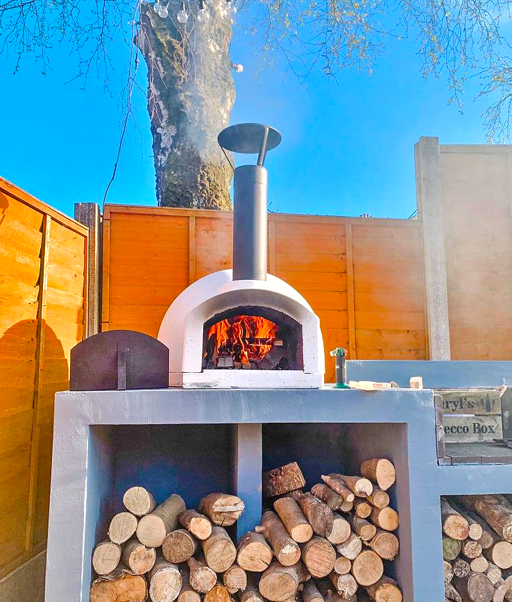 Igneus Ceramiko 600 pizza oven