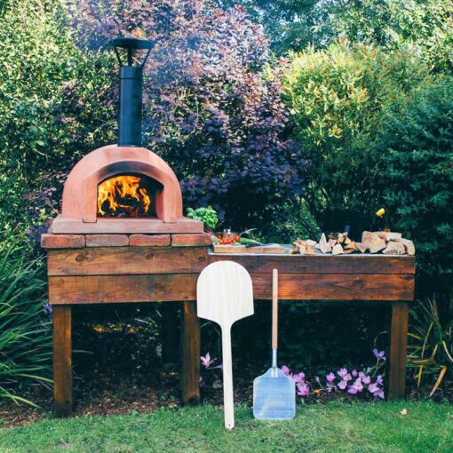 Igneus Ceramiko 600 wood fired pizza oven