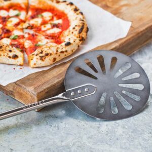Gozney Dome Turning Peel accessory