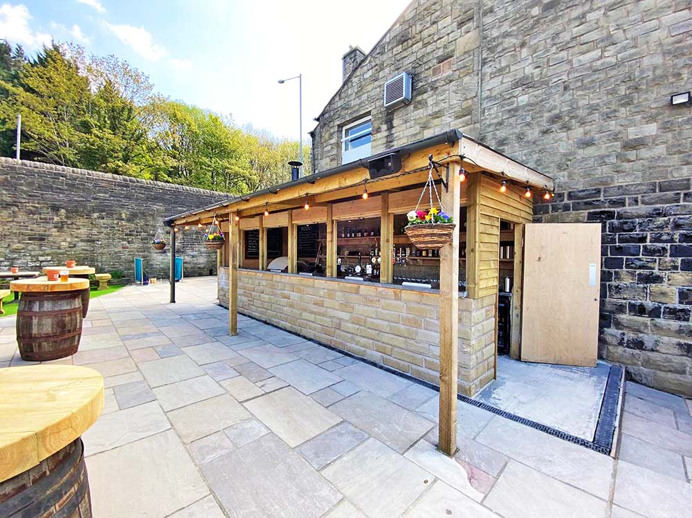 The Eagle and Child pub - pizza oven commercial case studies