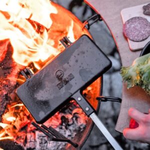 Toast iron cast iron