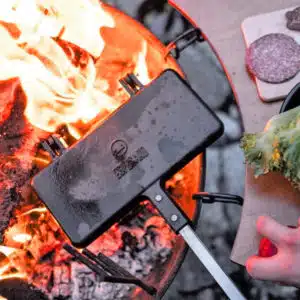 Toast iron cast iron