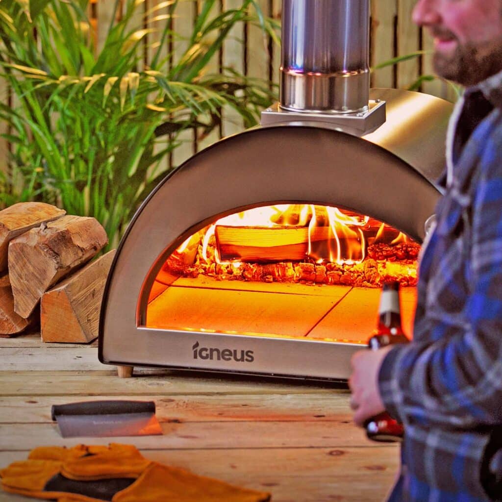 Igneus Classico wood fired pizza oven