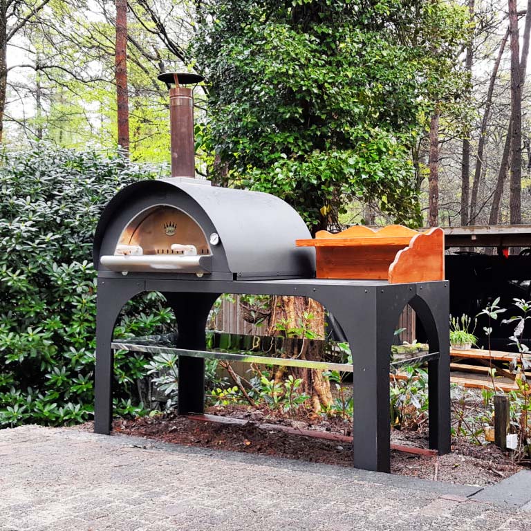 Clementi Pizza Party wood fired pizza oven
