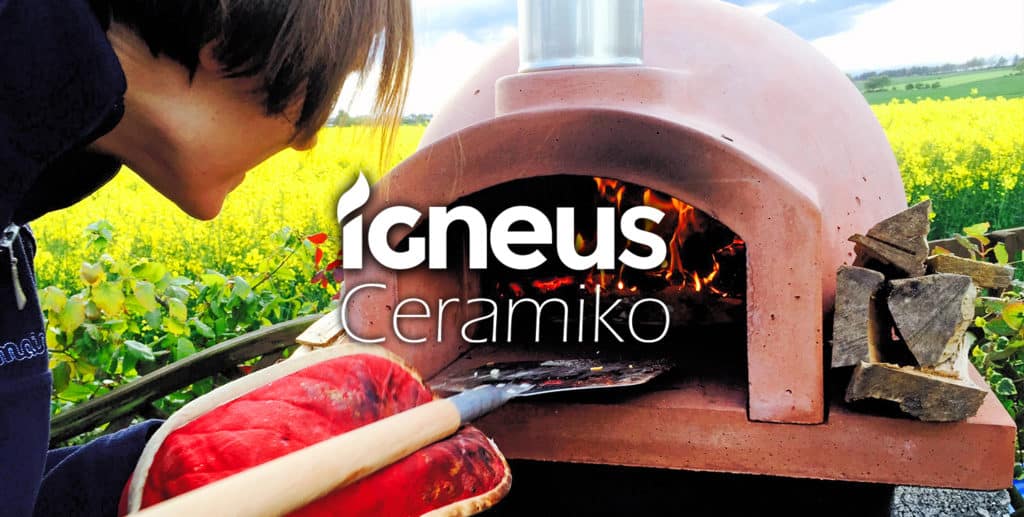 Igneus Ceramiko wood fired pizza oven