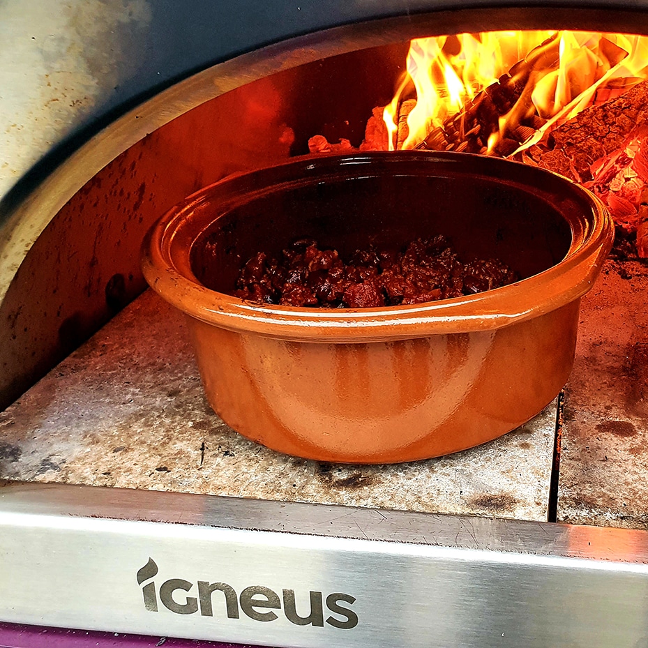 Food Inspiration Igneus Classico wood fired pizza oven
