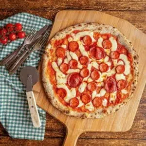 16 inch Ooni Bamboo Pizza Peel and serving board - pizza oven accessories - the pizza oven shop uk