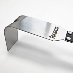 120cm Igneus Elite Rake close up - pizza oven accessory