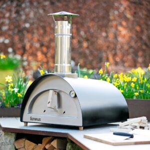 Outdoor Kitchen