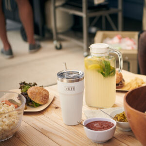 YETI Rambler 26oz Straw Cup