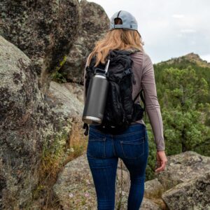 YETI Rambler Water Bottle 36oz