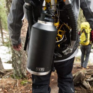 YETI Rambler Water Bottle 64oz