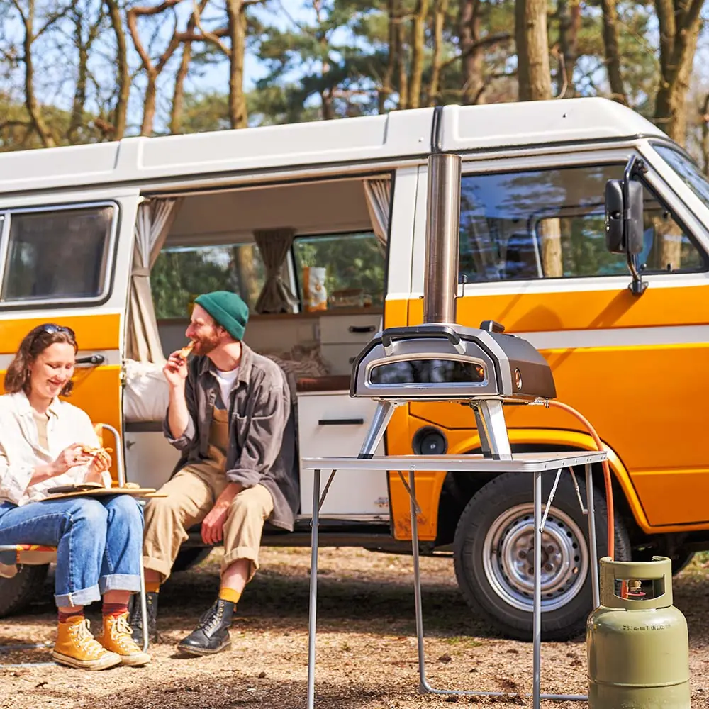 Ooni Karu 12G portable multi fuel pizza oven