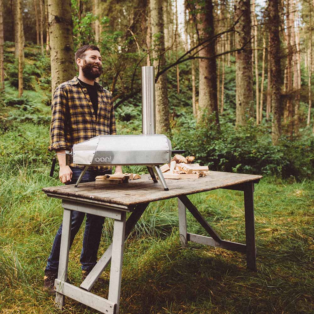 Ooni Karu 12 multi fuel pizza oven