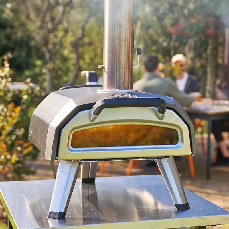 Ooni Karu 12G multi fuel pizza oven