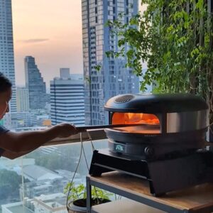 Gozney Arc XL 16 inch gas pizza oven in Off Black