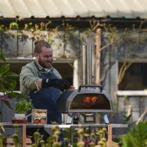 Ooni Karu 2 Pro multi fuel pizza oven
