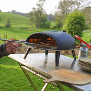 DeliVita Diavolo Gas Fired Pizza Oven - Life Style